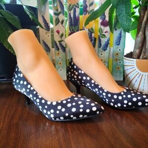 Blue and White Polka Dot Heels. New